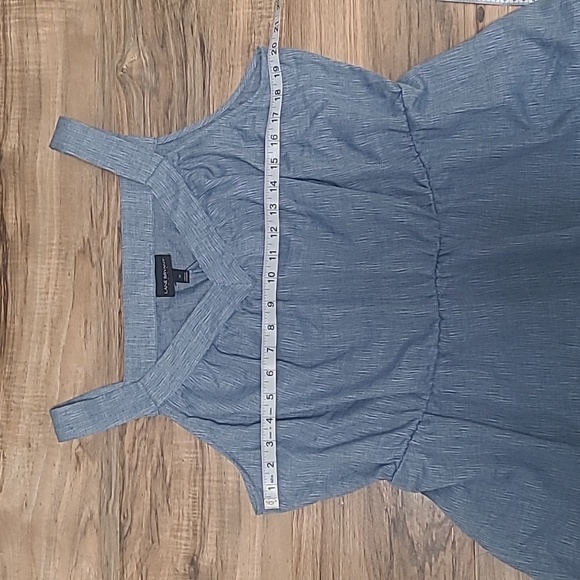 Lane Bryant NWT sleeveless Vneck peplum top Size 14 - Picture 3 of 8